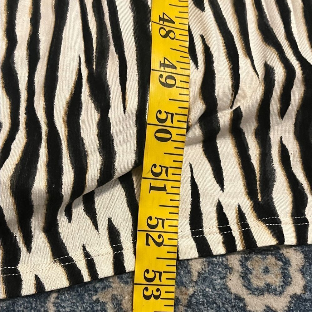 Torrid Black White Supersoft V-Neck Tiered Sleeveless Maxi Dress Event Party - Picture 14 of 14
